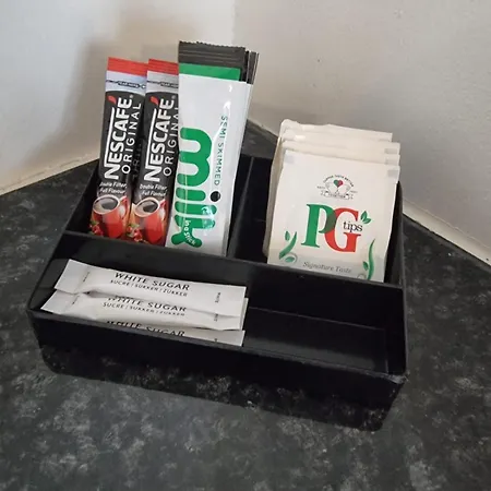 Centre 8 With Kitchenette, Free Wifi And Smart Tv By Yoko Daire *